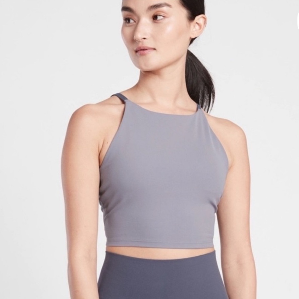 NWT Athleta Lt Purple Intention Crop.  Size Medium.